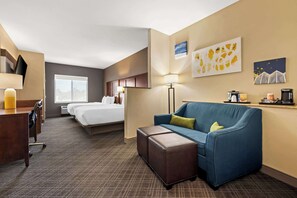 Suite, Non Smoking | Premium bedding, desk, blackout drapes, iron/ironing board