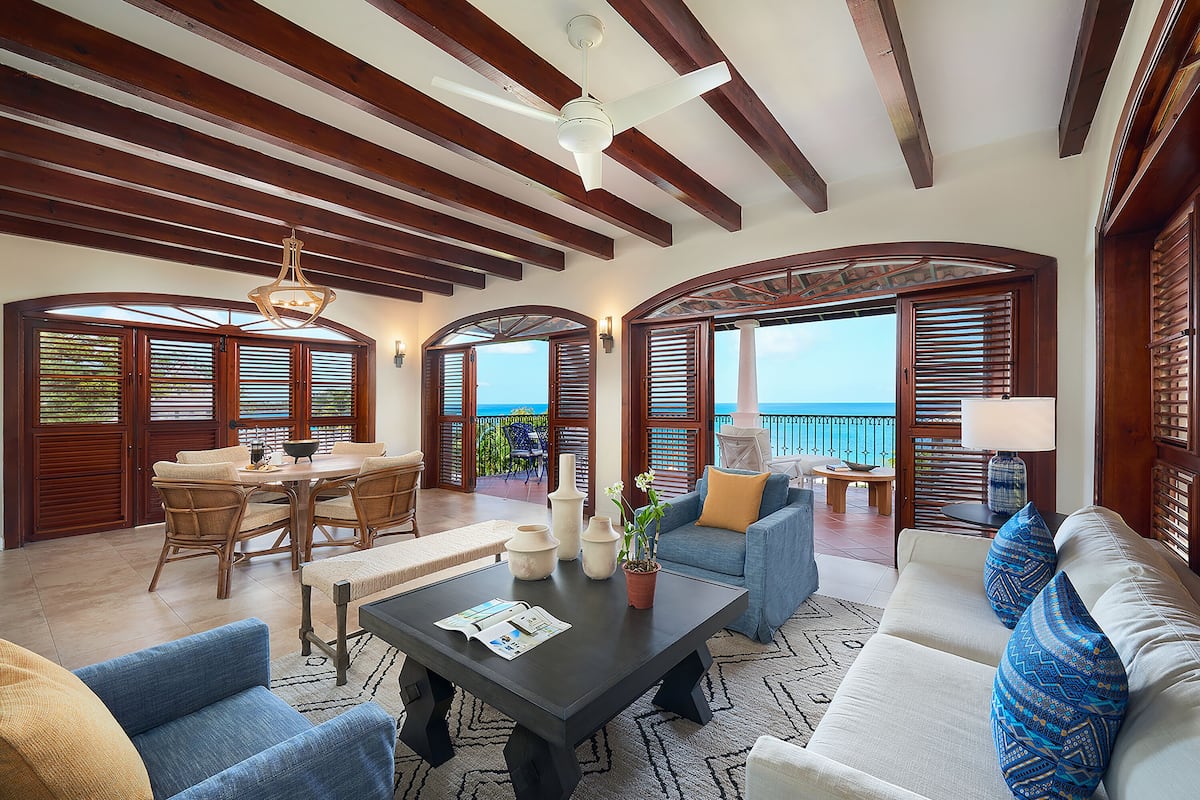 46-inch flat-screen tv with digital channels, tv, netflix