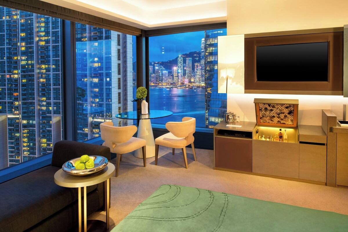 Cool Corner Room, Phòng, 1 giường cỡ king, quang cảnh cảng, góc | Bộ đồ giường kháng dị ứng, minibar, két bảo mật tại phòng, bàn 