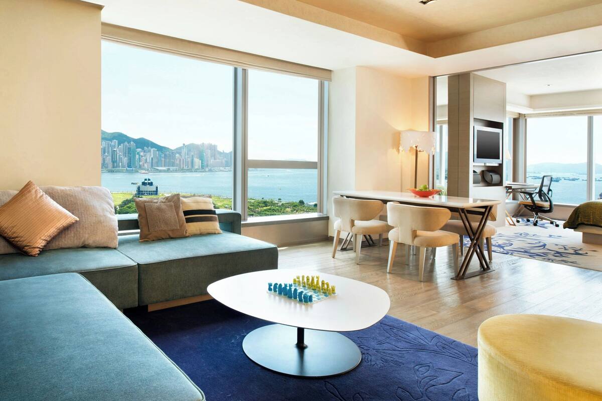 Marvelous Suite, Phòng Suite, 1 giường cỡ king, sát bãi biển | Bộ đồ giường kháng dị ứng, minibar, két bảo mật tại phòng, bàn 