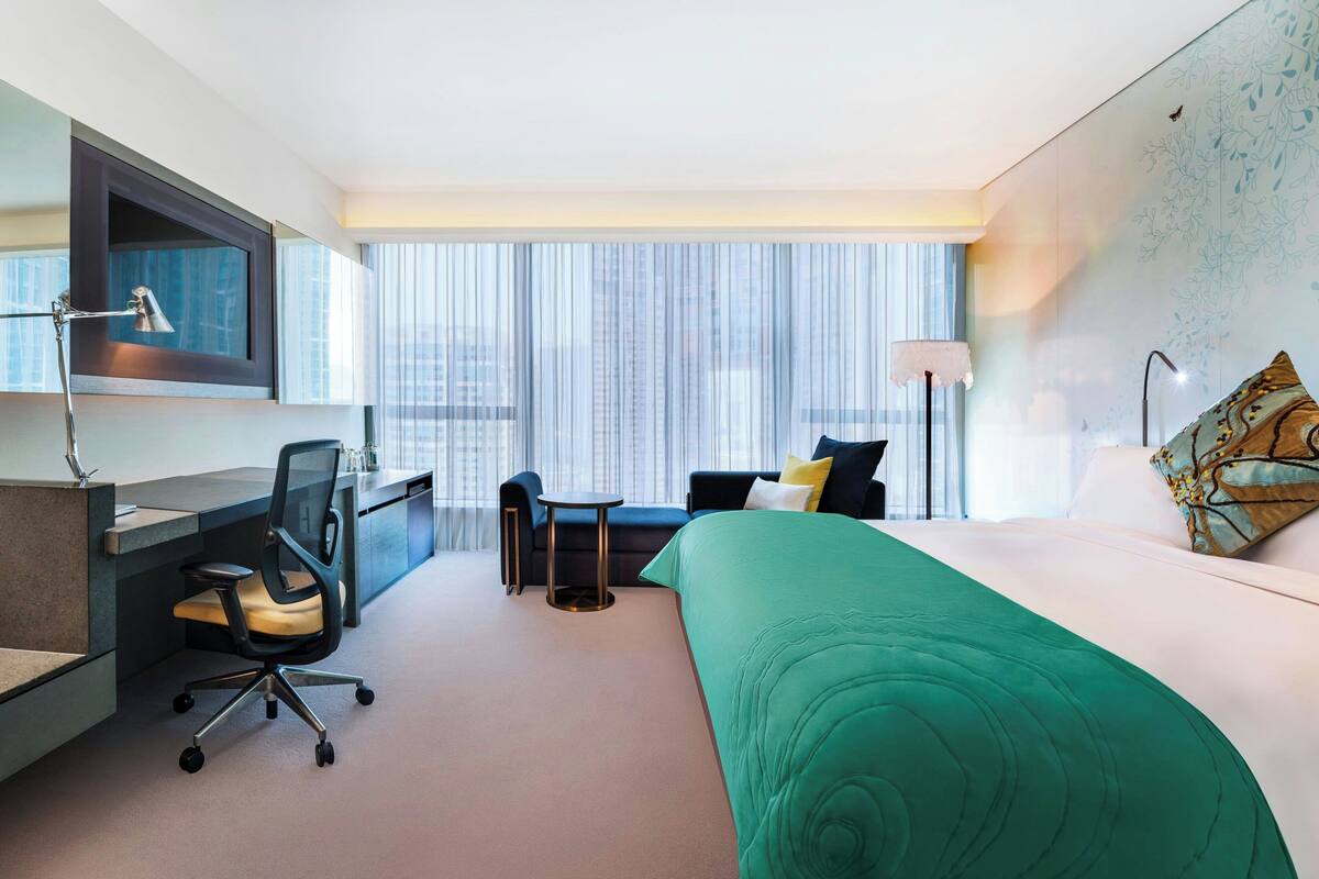 Wonderful Room, Phòng, 1 giường cỡ king, quang cảnh thành phố | Bộ đồ giường kháng dị ứng, minibar, két bảo mật tại phòng, bàn 