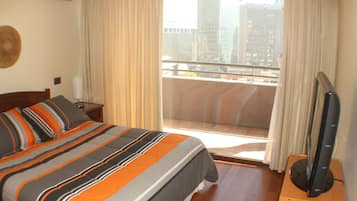 1 Schlafzimmer, hochwertige Bettwaren, Minibar, Zimmersafe