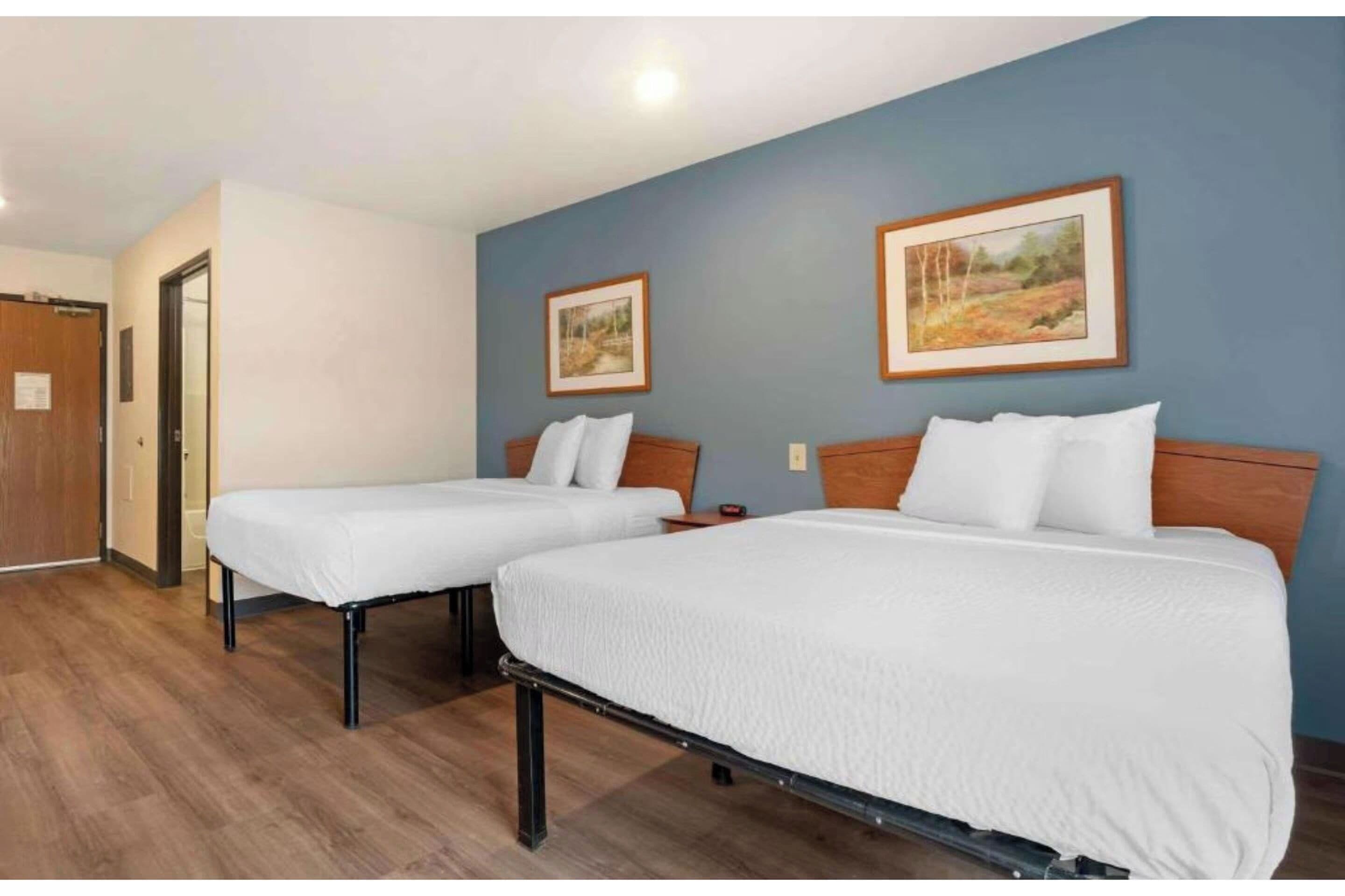 Room, 2 Double Beds, Non Smoking, Kitchen | Desk, laptop workspace, iron/ironing board, free WiFi