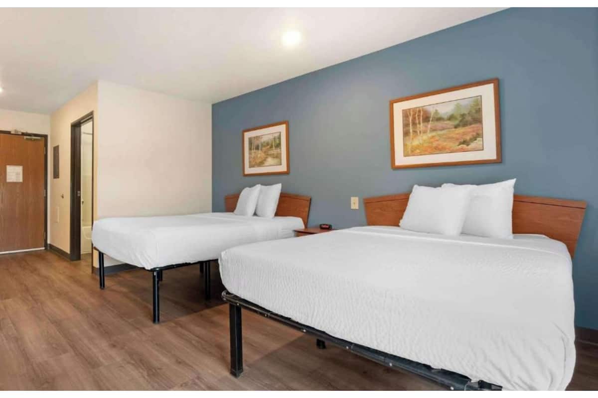 Room, 2 Double Beds, Non Smoking, Kitchen | Desk, laptop workspace, iron/ironing board, free WiFi