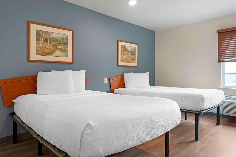 Studio 6 Extended Stay Cincinnati Sharonville OH
