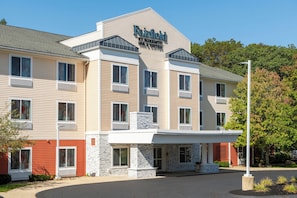 Front of property - Fairfield Inn & Suites by Marriott Hooksett (Hooksett)