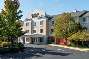 Front of property - Fairfield Inn & Suites by Marriott Hooksett (Hooksett)