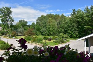 Double Room, Refrigerator, Garden View | Terrace/patio