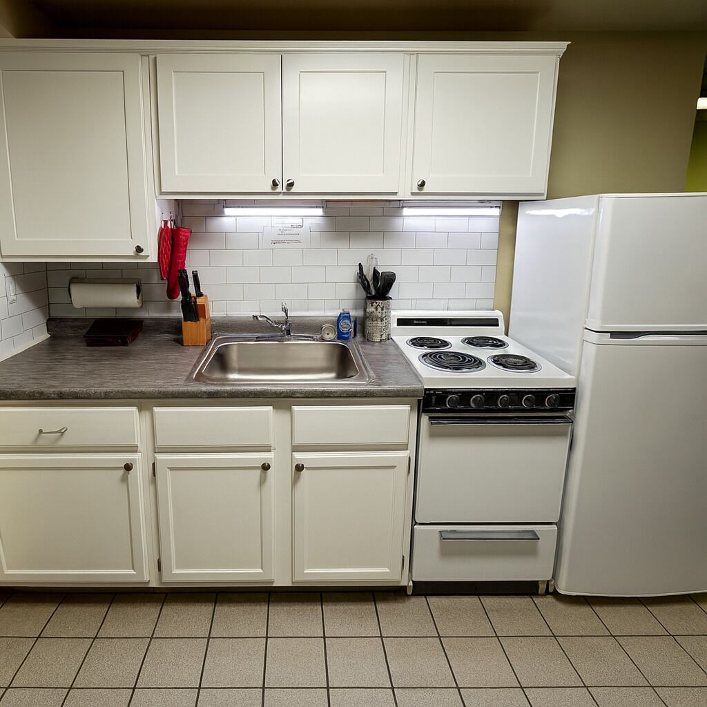 غرفة تنفيذية | مطبخ خاص | مستلزمات طهي/أطباق/أوعية