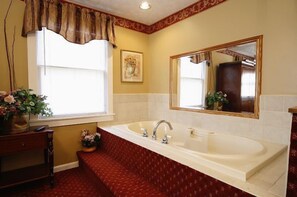 Deep soaking tub, towels