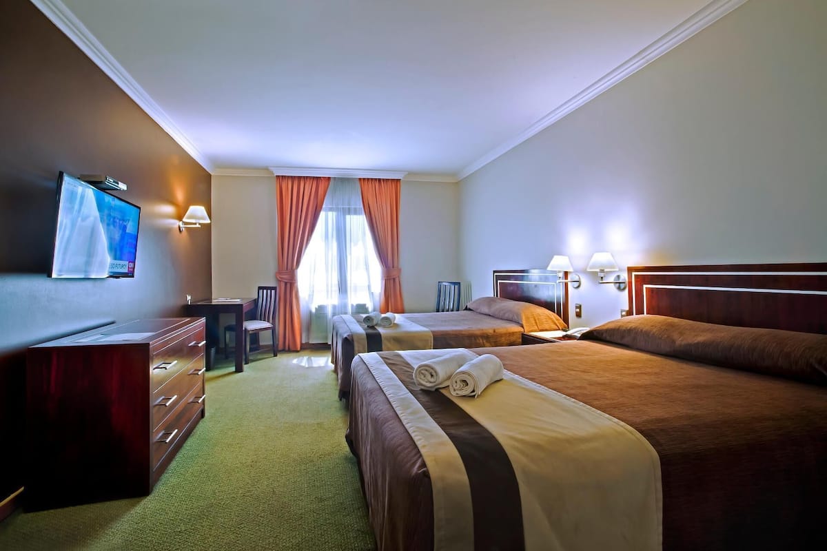 Minibar, in-room safe, desk, free WiFi