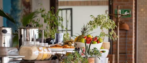 Petit déjeuner buffet