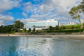 Front of property - Hotel Portocobo (Oleiros)
