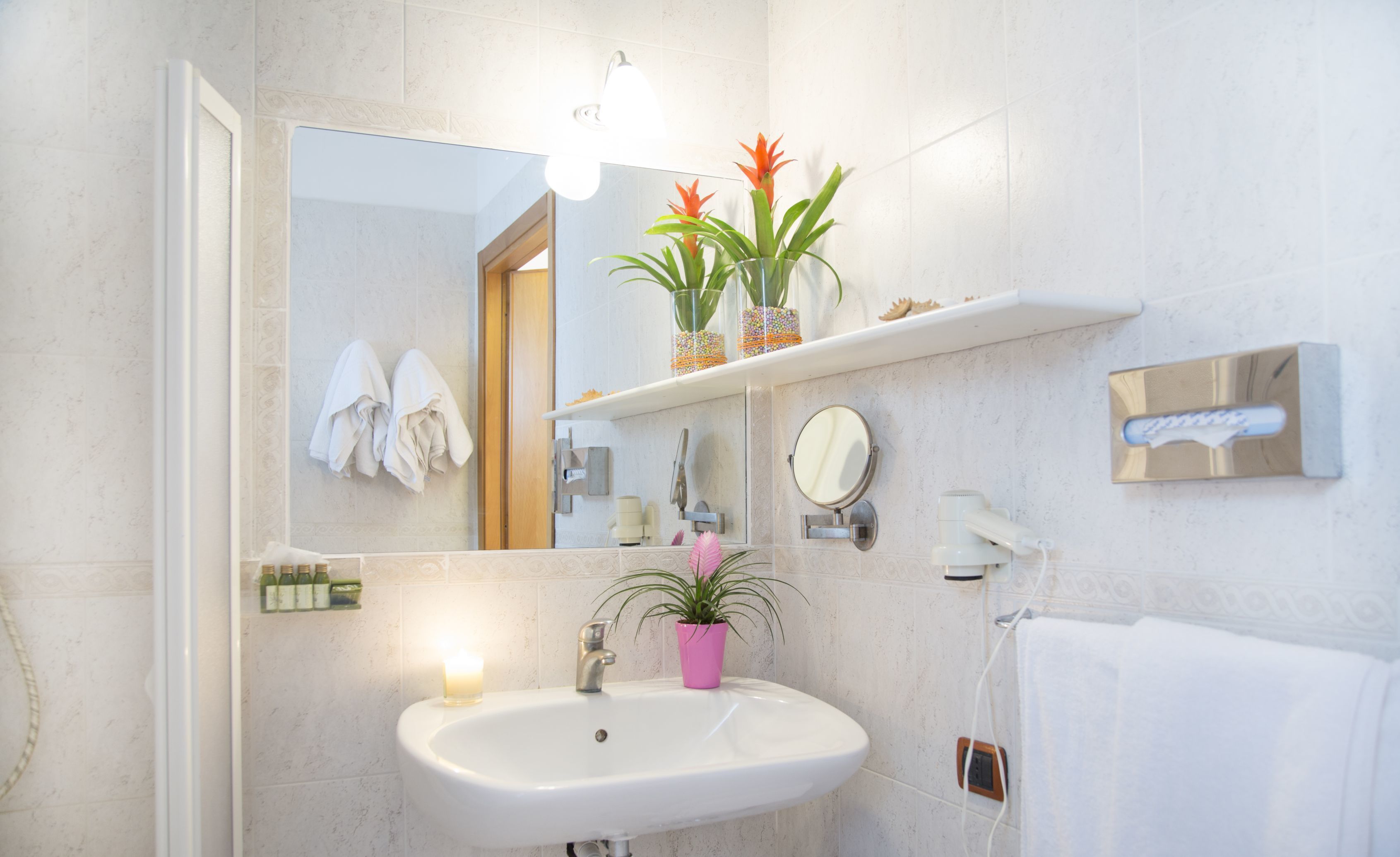 quadruple room | bathroom | shower, rainfall showerhead, free toiletries, hair dryer