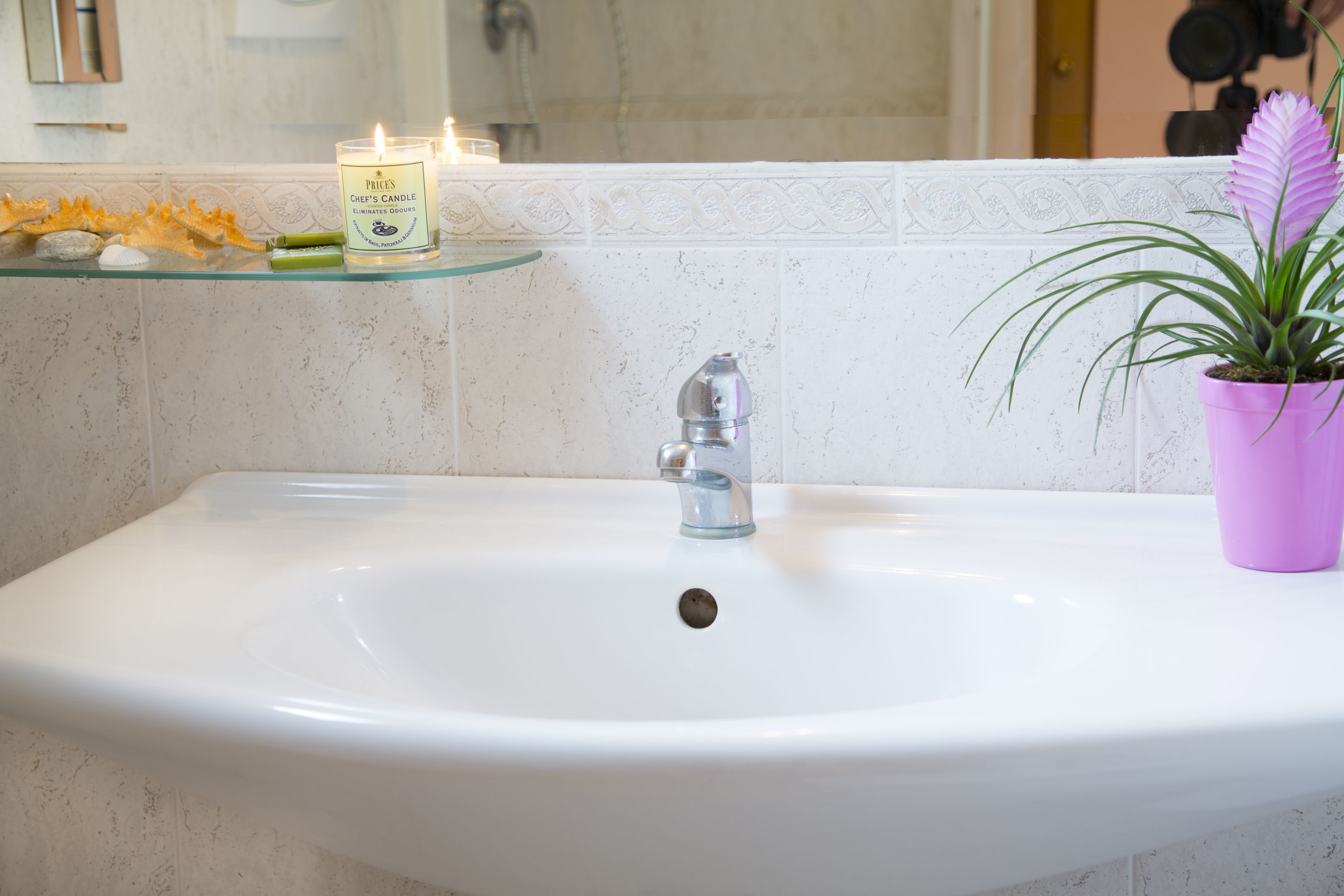 triple room | bathroom sink