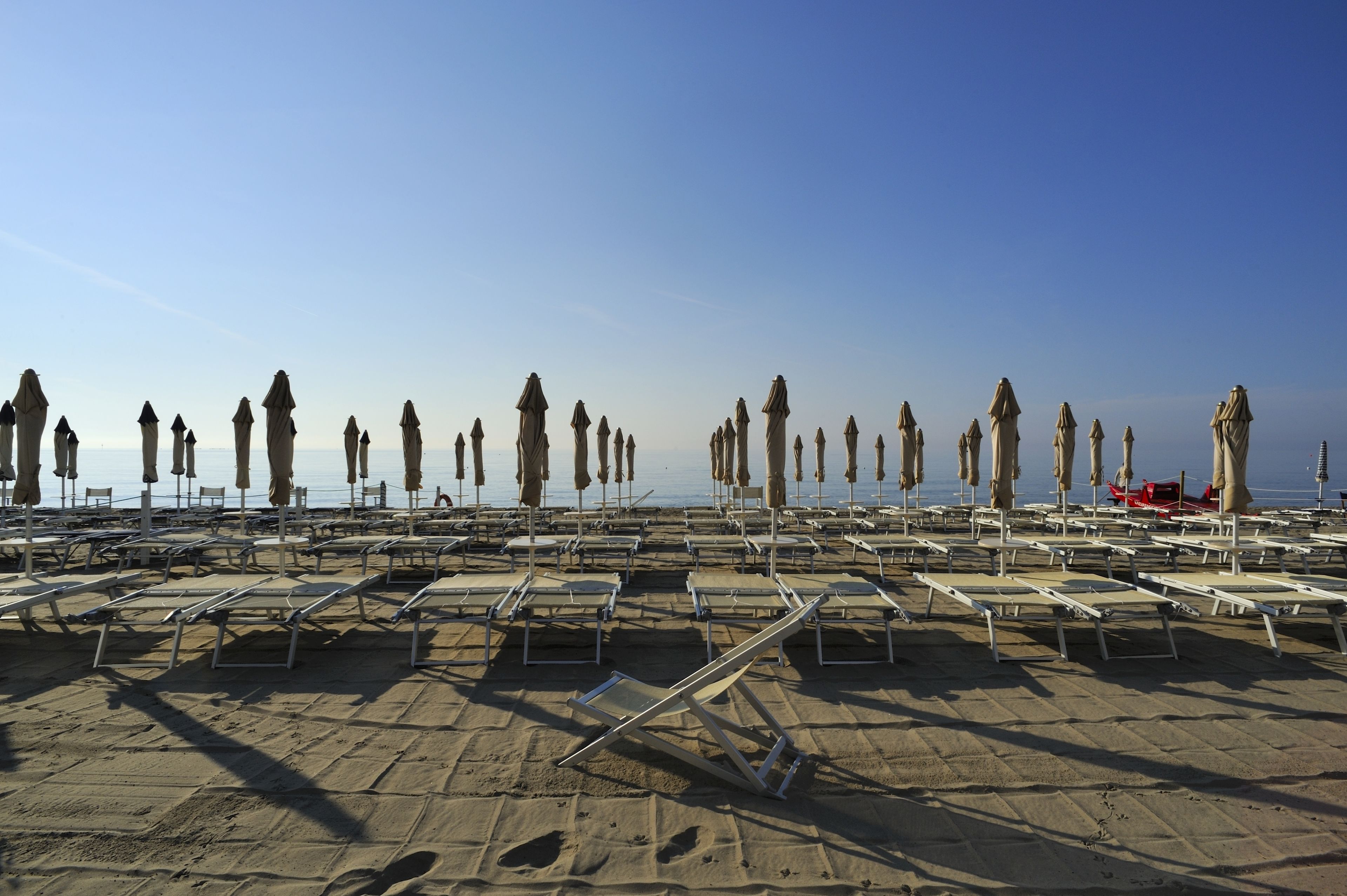 Spiaggia privata, lettini da mare, ombrelloni, teli da spiaggia