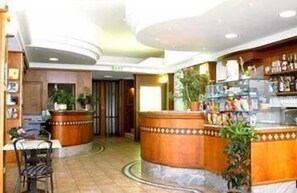 Bar (on property) - Hotel Astra (Diano Marina)