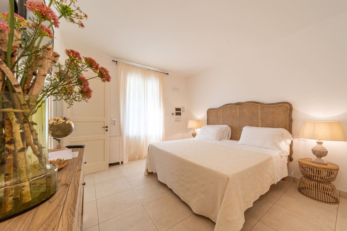 superior suite | 1 bedroom, minibar, in-room safe, free wifi