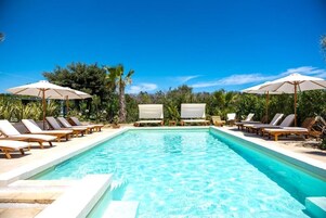 Seasonal outdoor pool, pool umbrellas, sun loungers