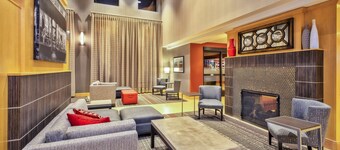 Hampton Inn & Suites Madison-West