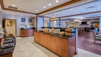 Free daily buffet breakfast