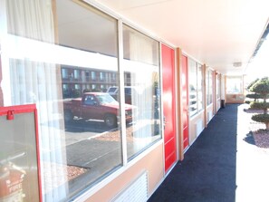 Exterior - Travelodge Flagstaff - NAU Conference Center (Flagstaff)