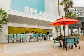 Outdoor dining - Laketown Wharf by Resort Collection (Panama City Beach)