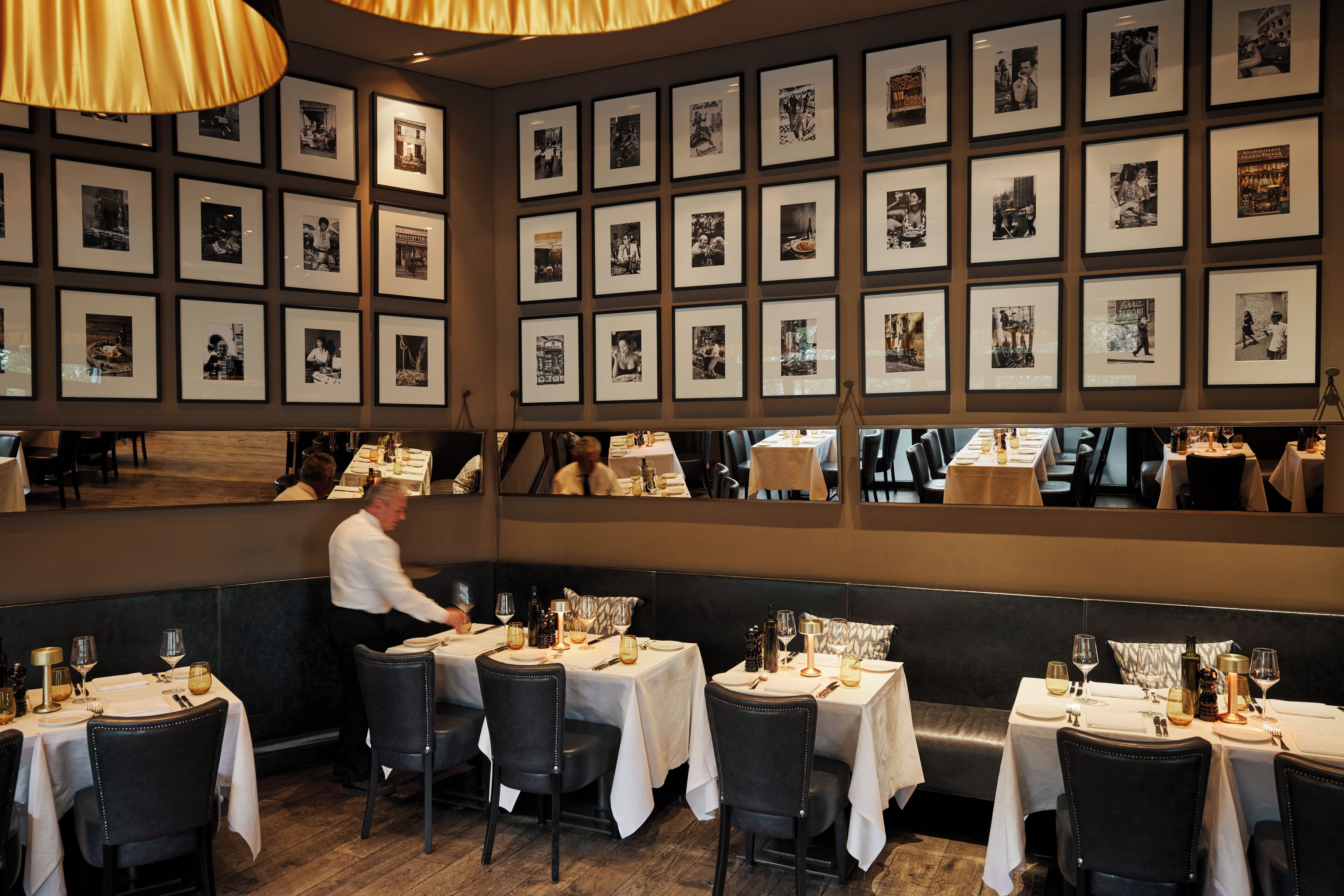 Daily buffet breakfast (EUR 26 per person)