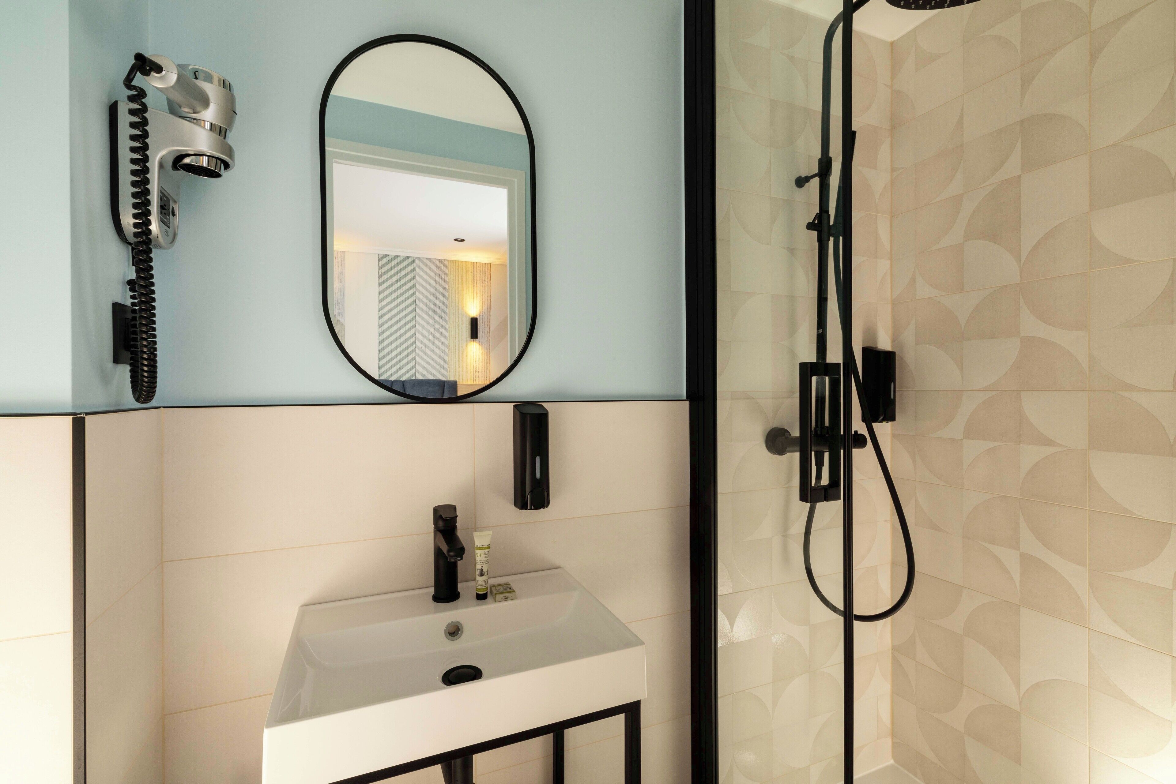 Foto - Hotel Espace Champerret