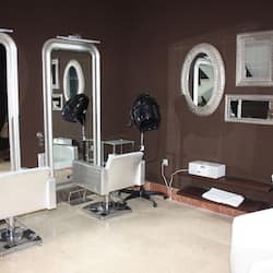 Hair salon