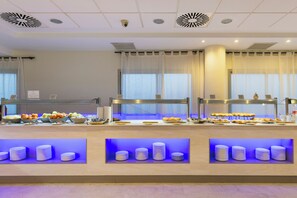Daily buffet breakfast for a fee - Hotel & Spa Sun Palace Albir (L'Alfas del Pi)