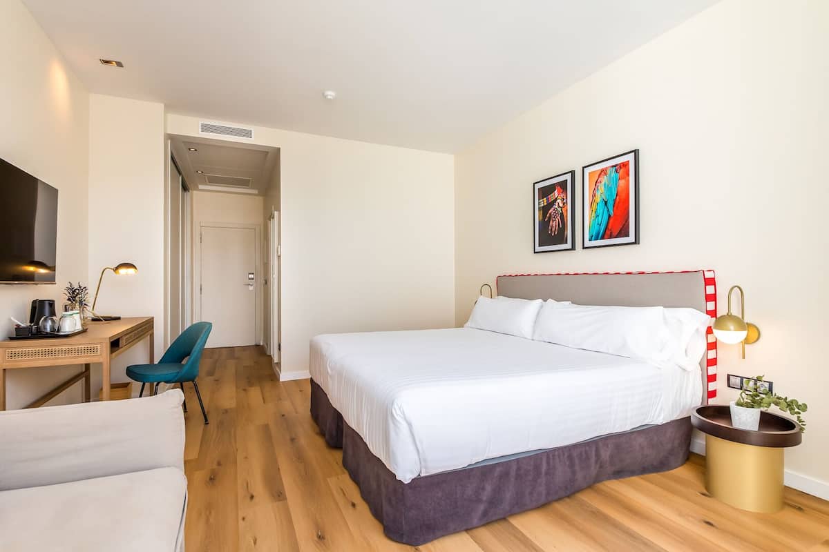 1 bedroom, premium bedding, in-room safe, individually furnished