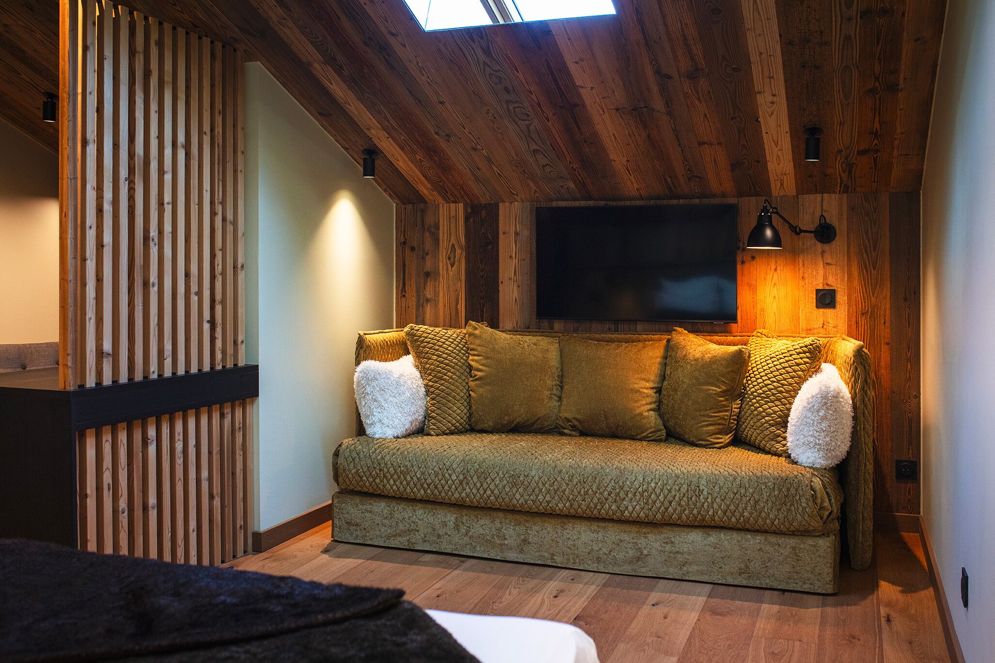 family suite | living area | 52-cm tv with digital channels