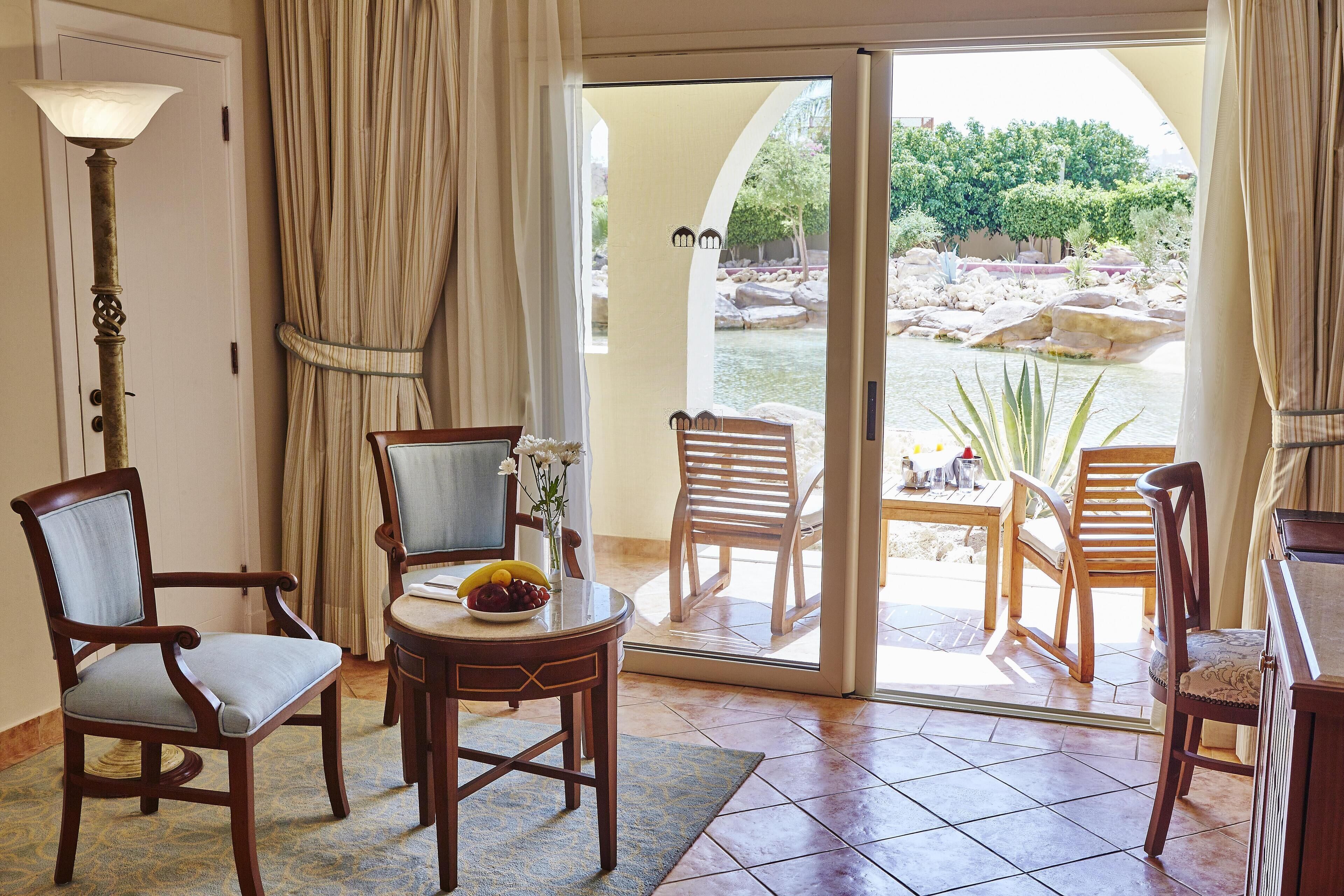 Premium bedding, down comforters, minibar, in-room safe