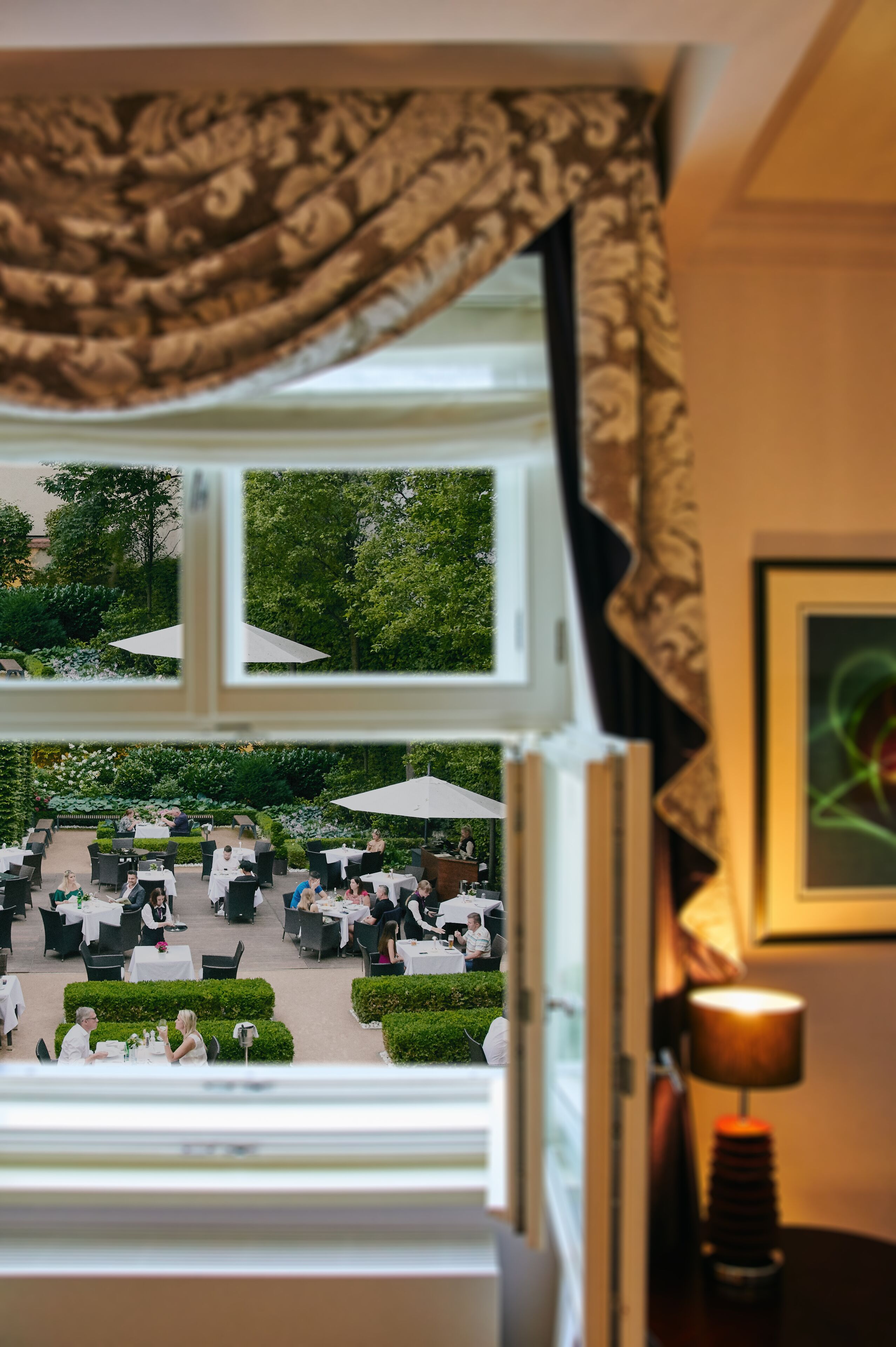 executive suite, 1 bedroom, kitchenette, garden view | view from room