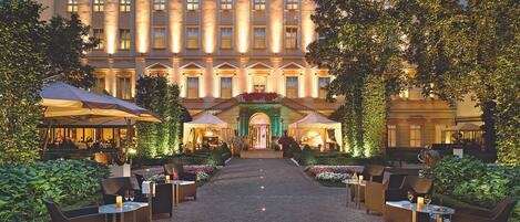 Front of property – evening/night