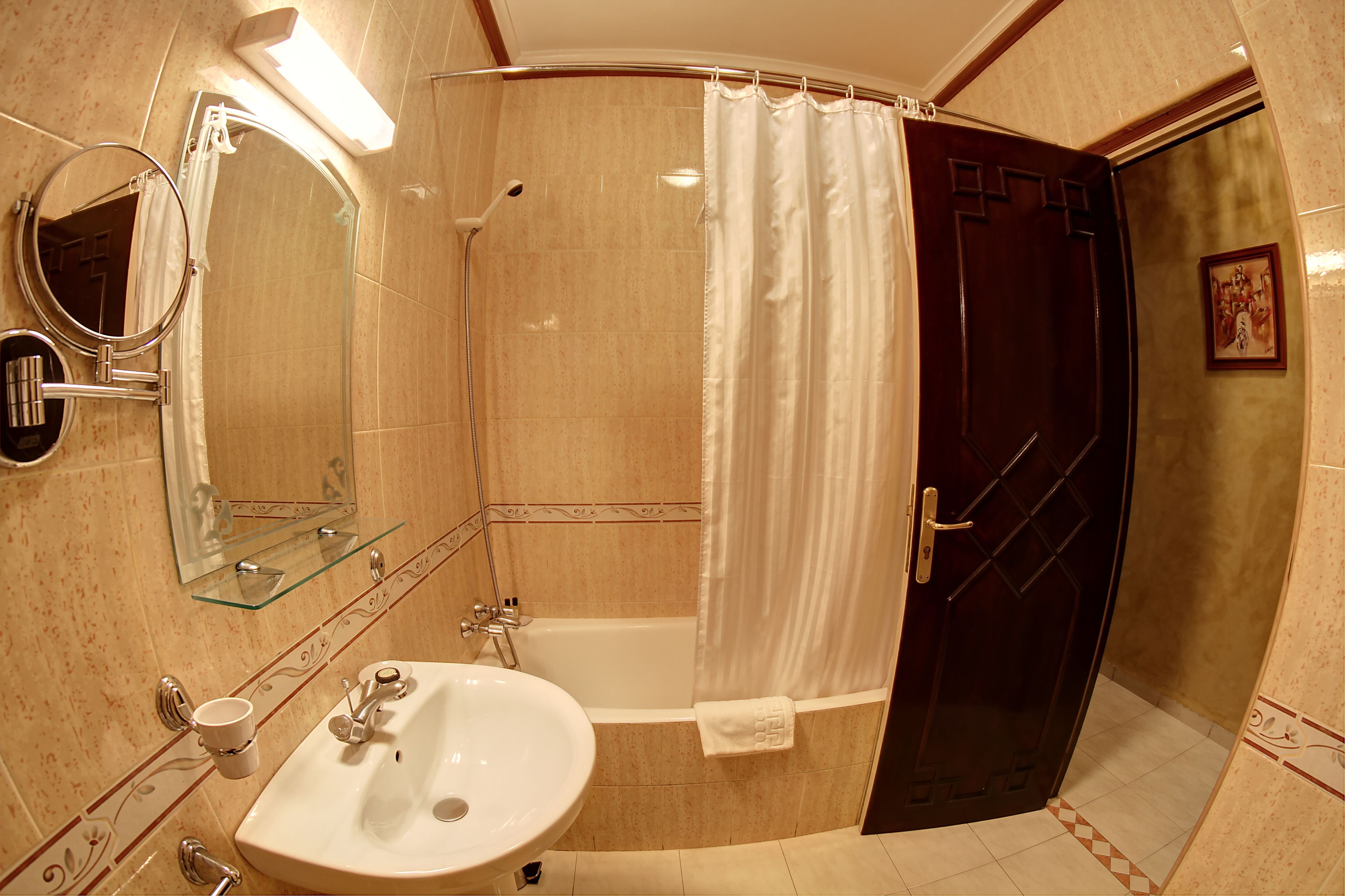 comfort double room | bathroom | free toiletries, hair dryer, towels