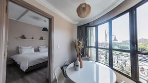 Senior Suite | Bar mini, peti besi dalam bilik, Wi-fi percuma 