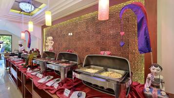 Colazione a buffet a pagamento, servita tutte le mattine