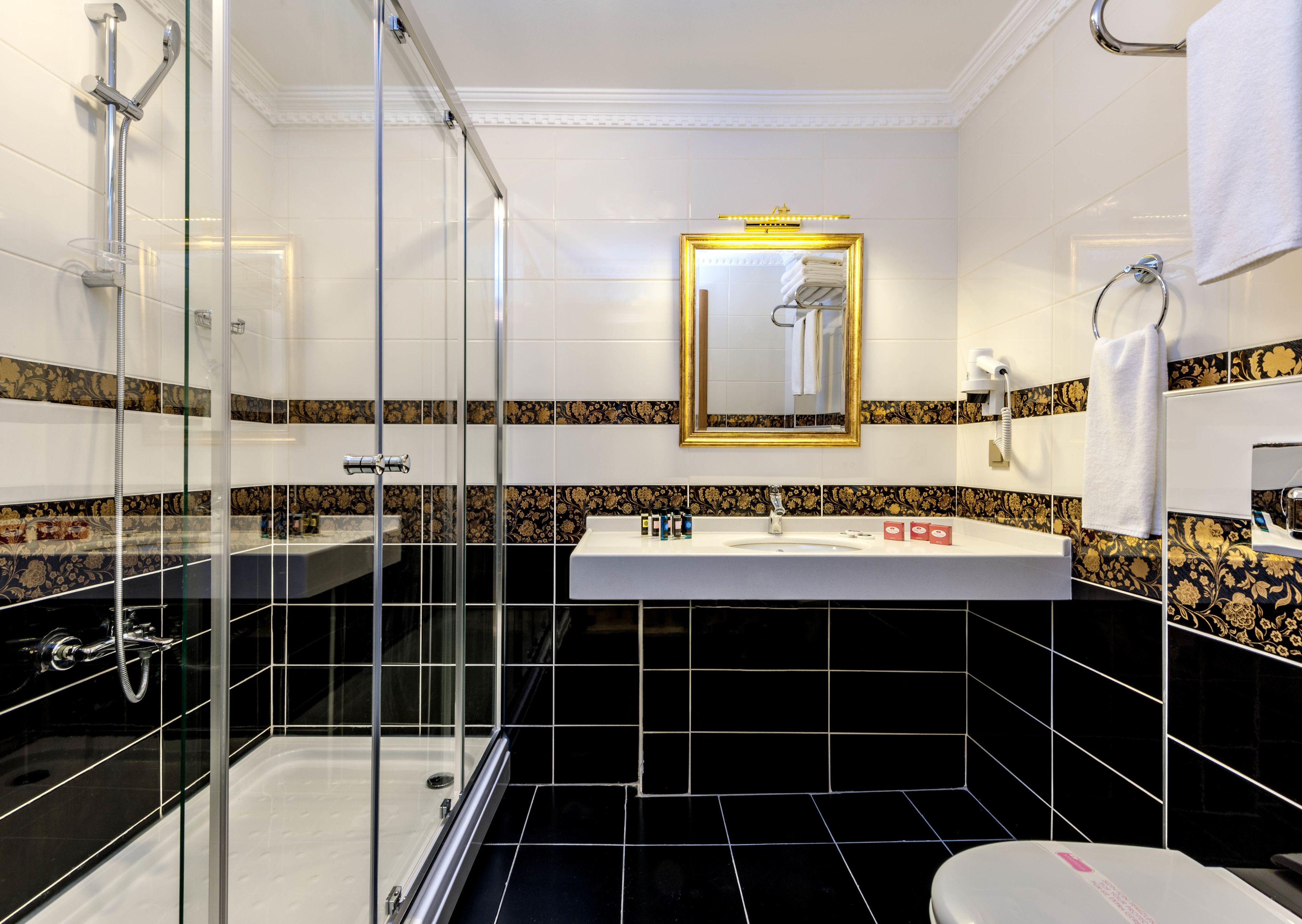 family room | bathroom | shower, free toiletries, hair dryer, slippers