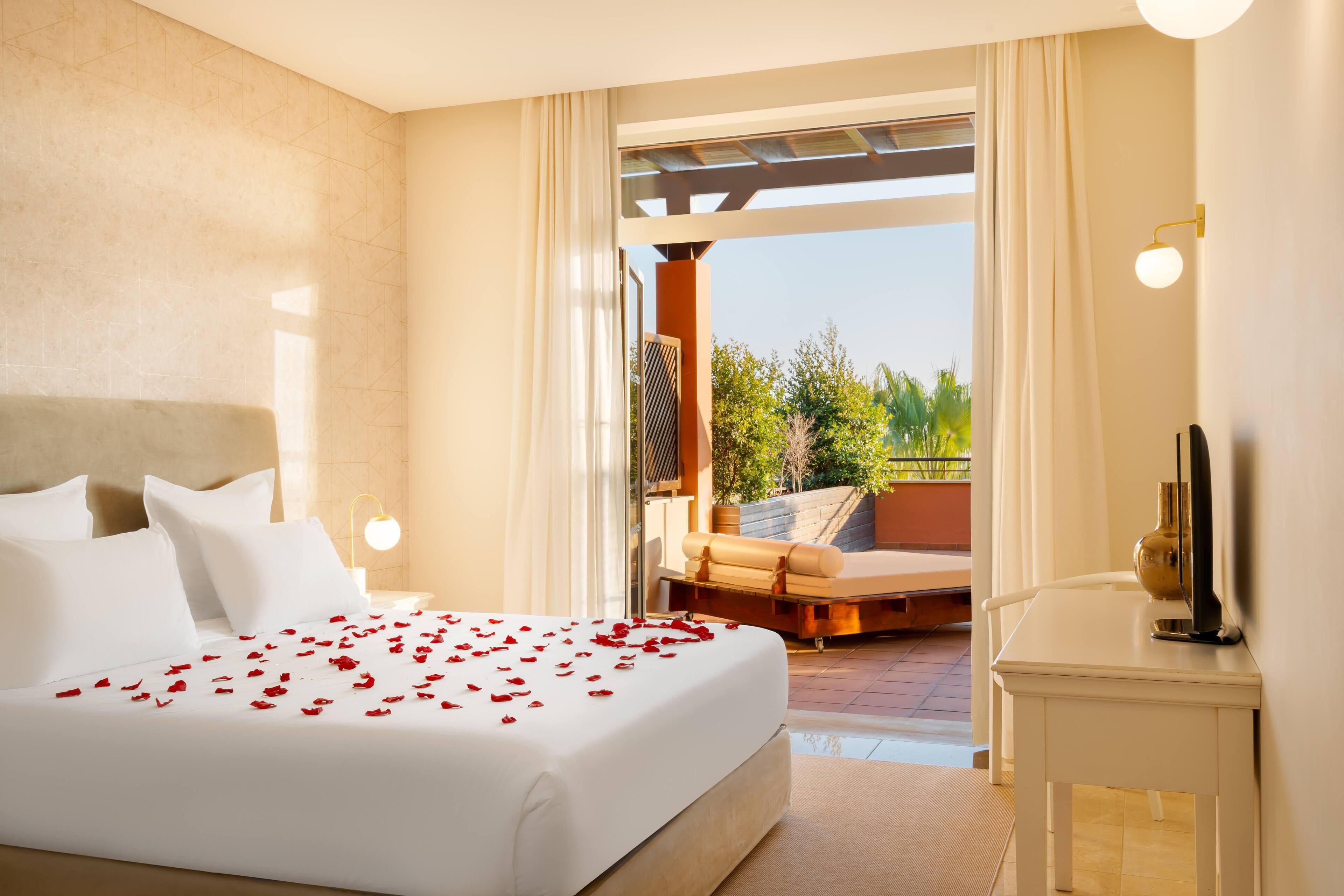 Zimmersafe, schallisolierte Zimmer, Bügeleisen/Bügelbrett