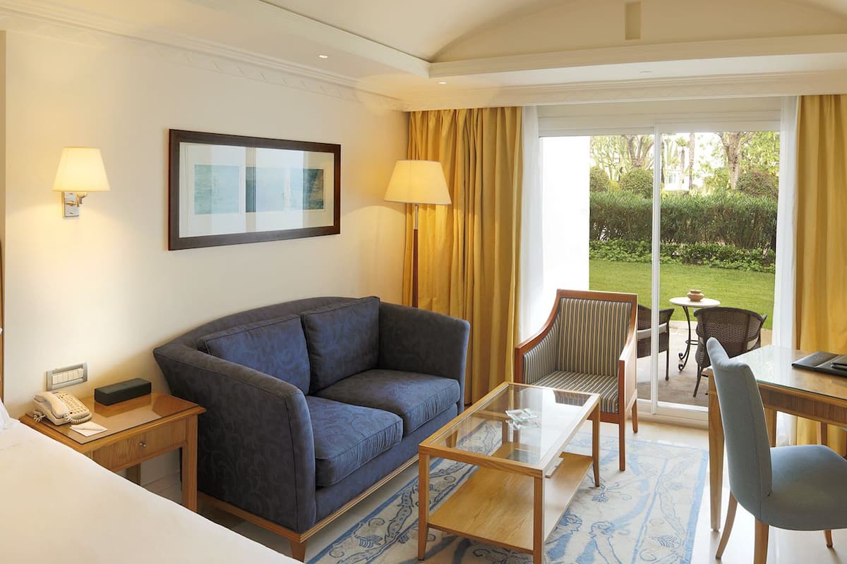 Chambre Exécutive, vue jardin | 1 chambre, minibar, coffres-forts dans les chambres, bureau