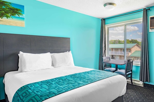 Room, 1 King Bed, Non Smoking