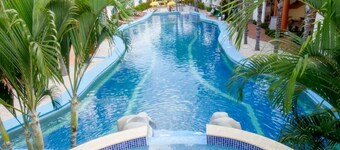 Mediterraneus Hotel