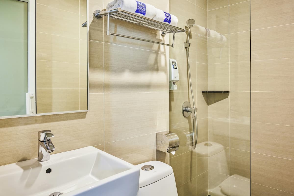 Desk, iron/ironing board, free WiFi, bed sheets