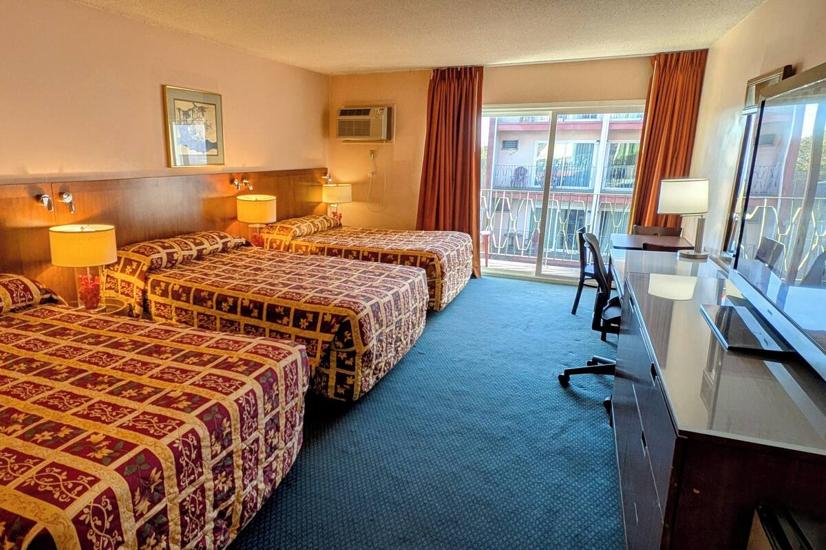 Deluxe Triple Room | Skrivebord og wi-fi (inkludert)