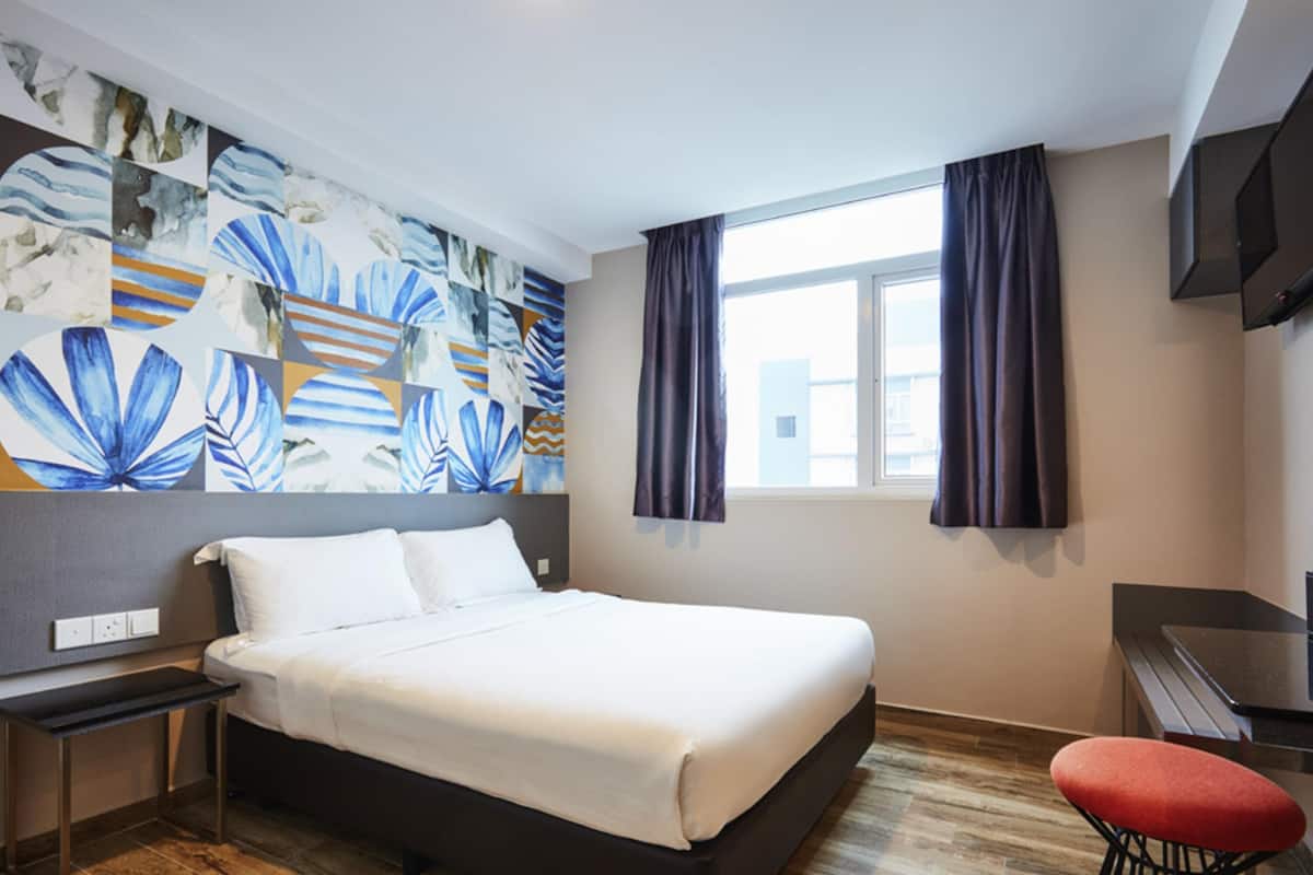 Superior Double Room, 1 Double Bed | Desk, iron/ironing board, free WiFi, bed sheets