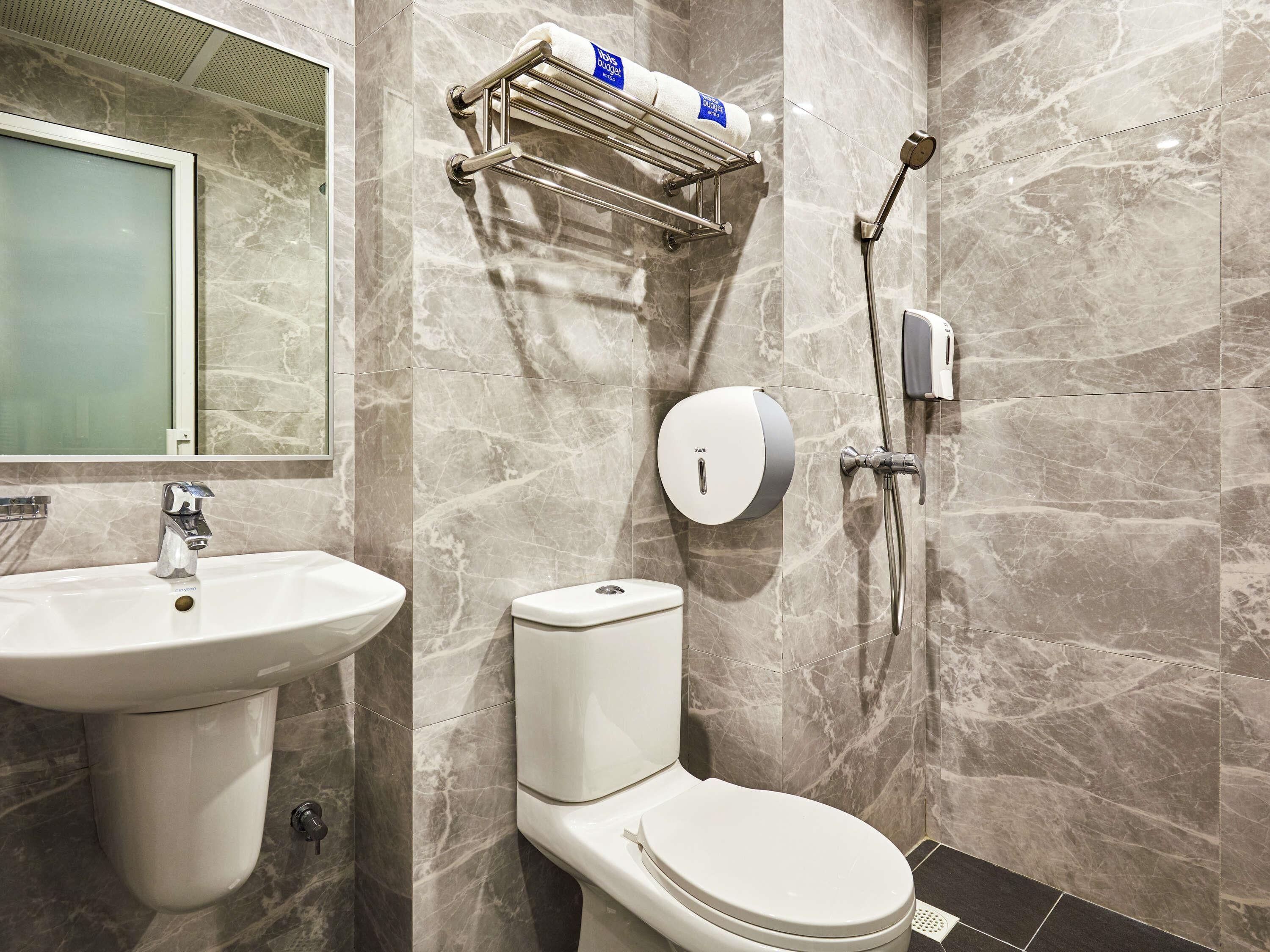 書桌、熨斗/熨衫板、免費 Wi-Fi、床單