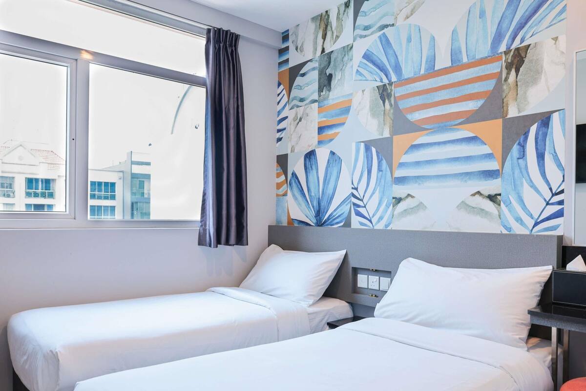 Superior Room, 2 Single Beds | Desk, iron/ironing board (on request), free WiFi, bed sheets