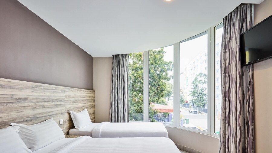 ibis budget Singapore Crystal